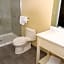 Publick House Historic Inn and Country Motor Lodge