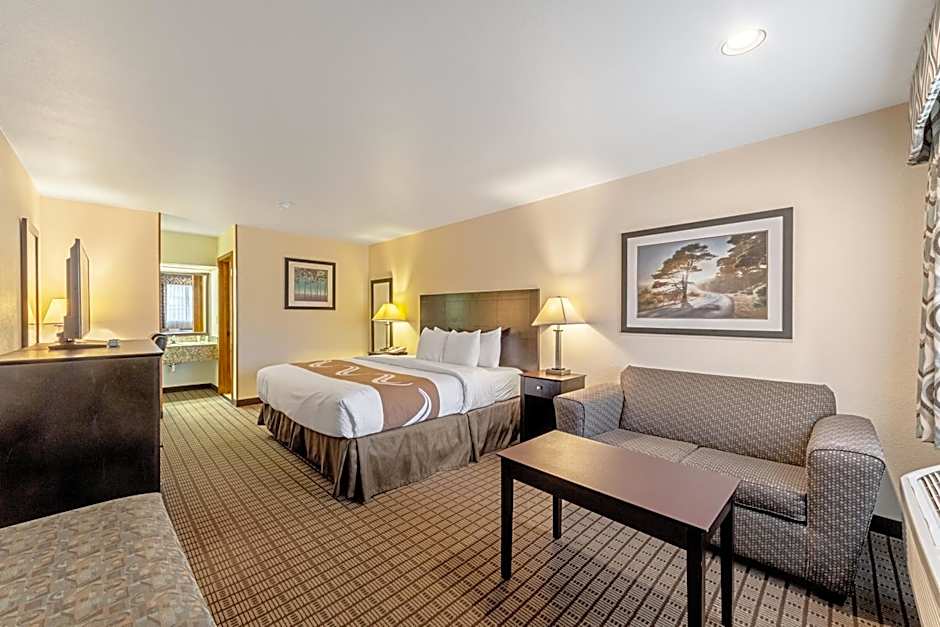 Quality Inn Three Rivers