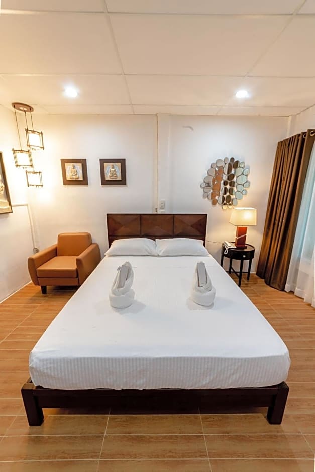 MADISON GARDEN AND RESIDENCES