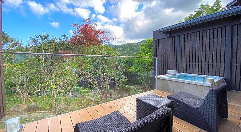 Yugawara Onsen Ashikari Ryokan