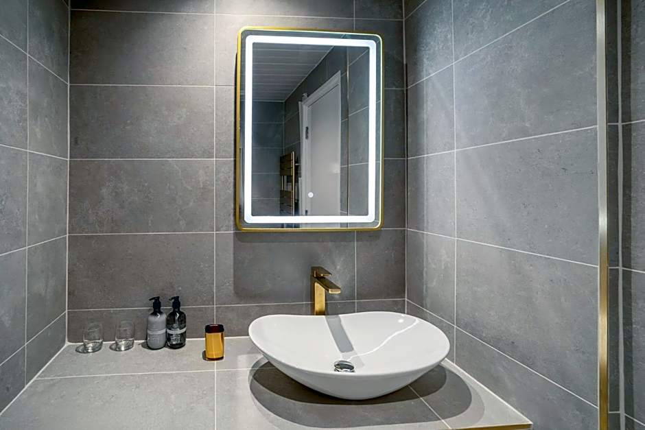 Daresbury Park Hotel