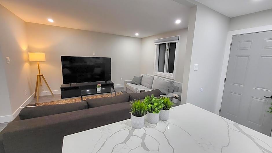 JstLikeHome - Serenity Suites & Guesthouse