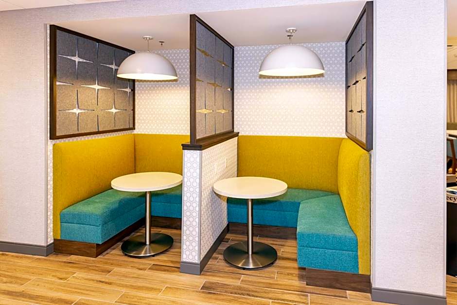 Hampton Inn Selma, CA