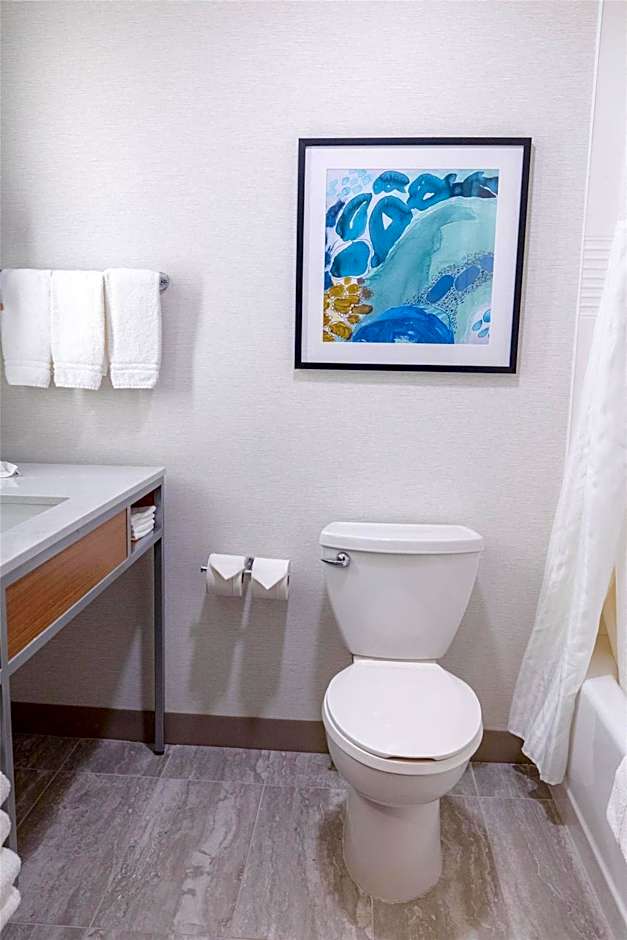 Hilton Garden Inn Lakewood