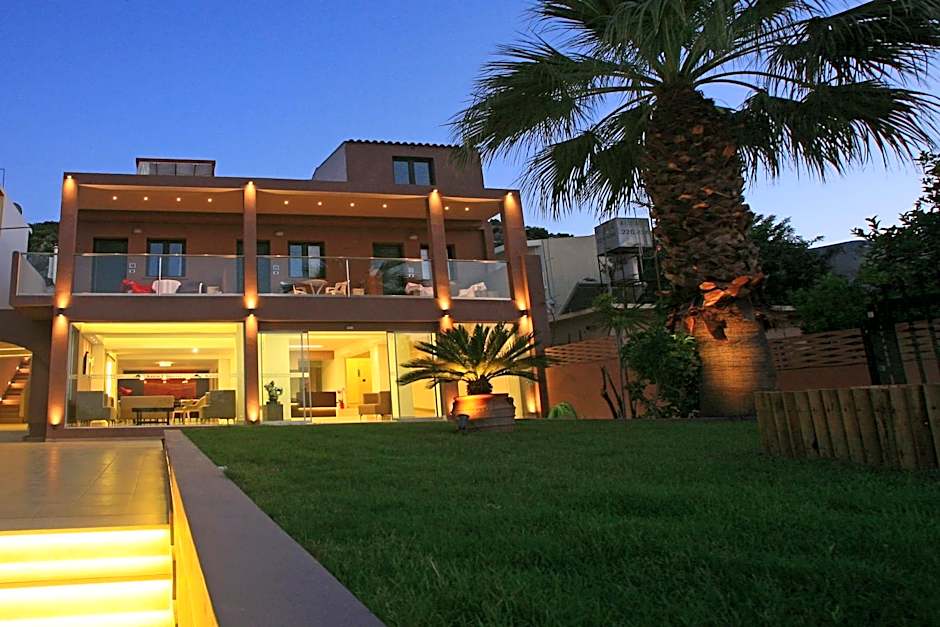 Eurohotel Katrin Suites