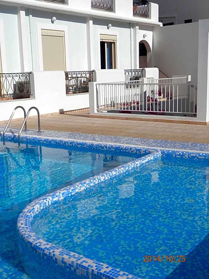 Glaros Hotel Apartment