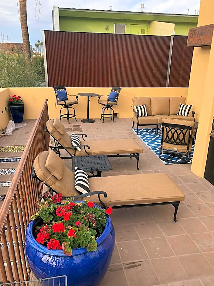 Bespoke Inn Scottsdale