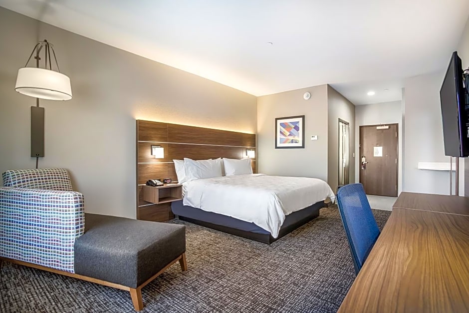 Holiday Inn Express & Suites East Tulsa - Catoosa By IHG