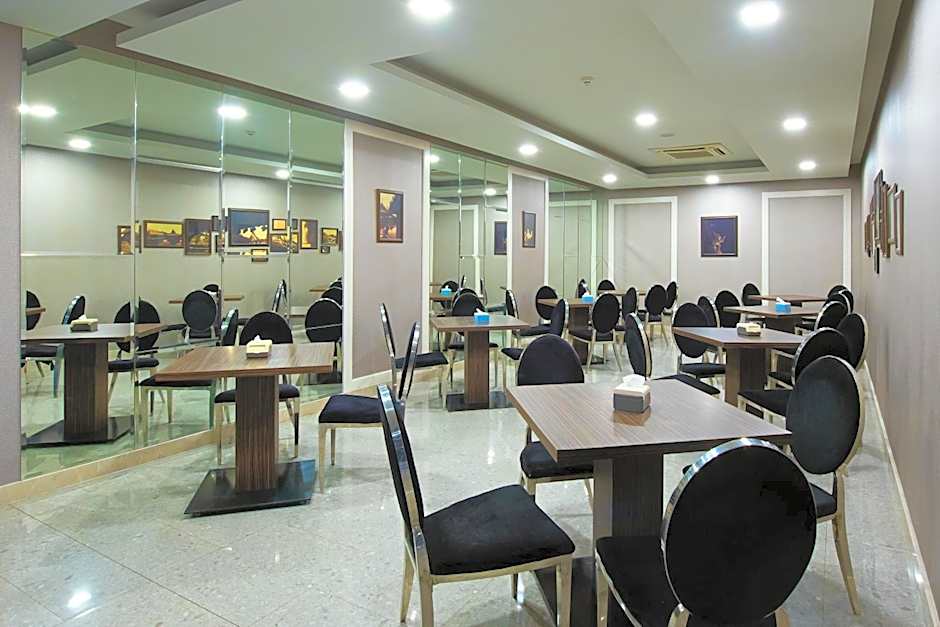 O2 Grand Suvarnabhumi Airport