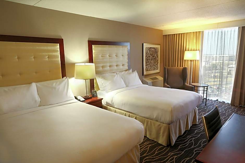 Hilton Kansas City Airport