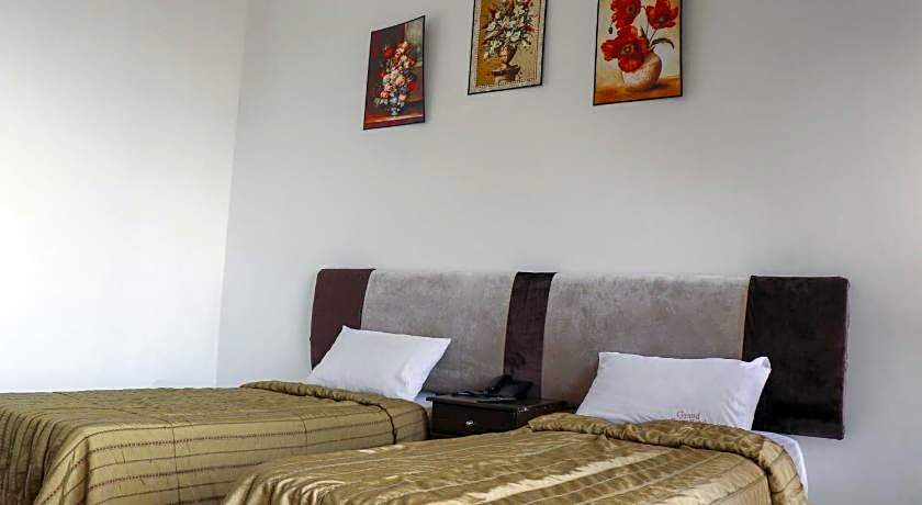 Grand Suites Hotel