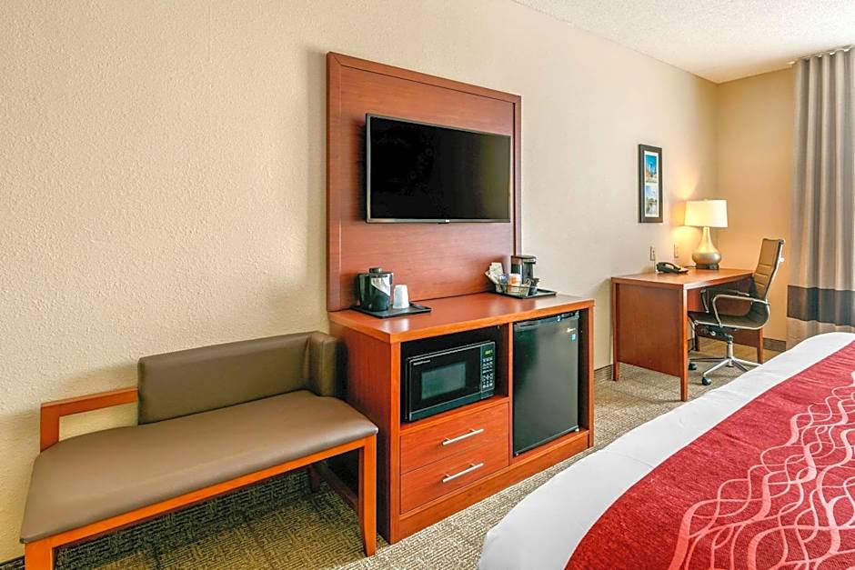 Comfort Inn & Suites Nashville Franklin Cool Springs