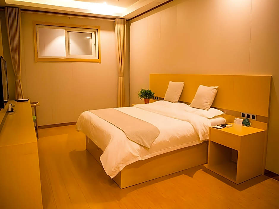 GreenTree Inn Qinhuangdao Lulong County North Gate Road