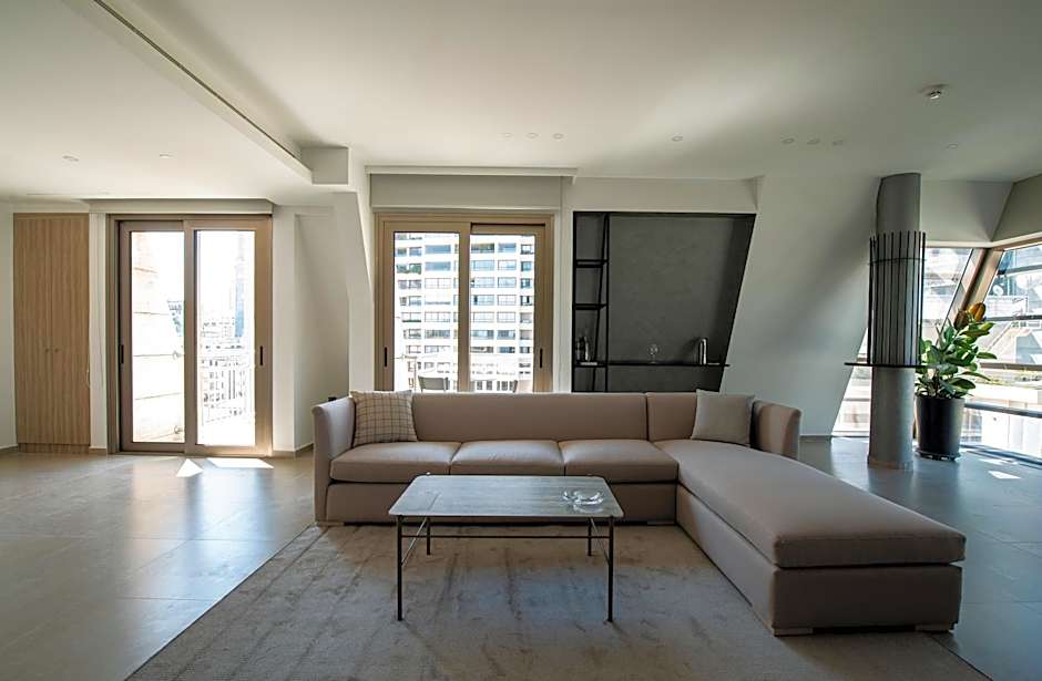 ZUR Studios and Suites