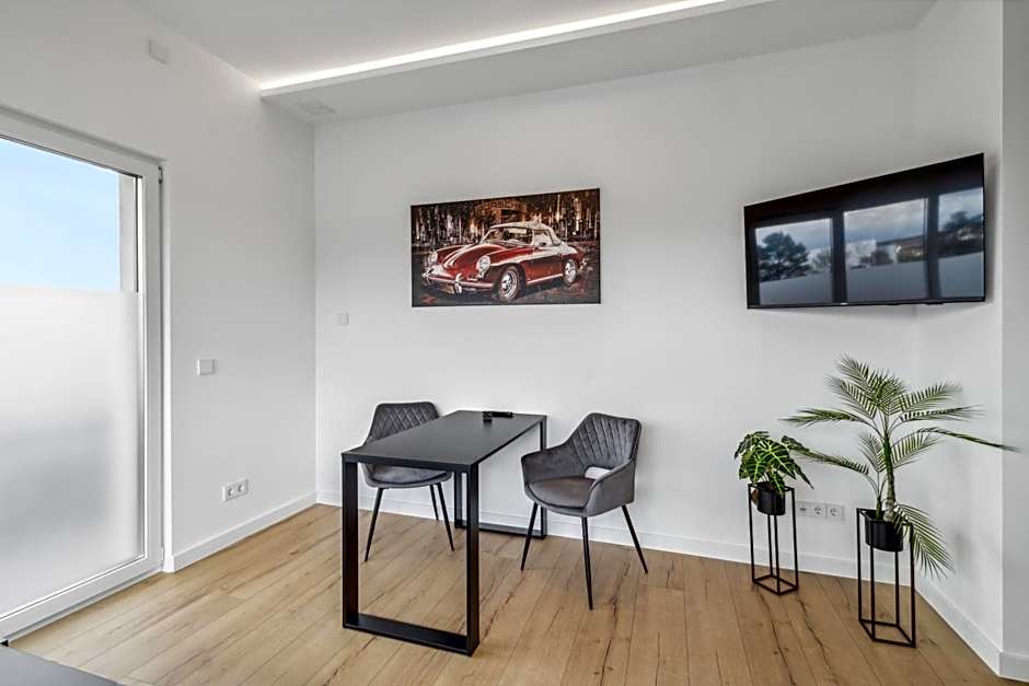 SUITE4ME - Moderne Apartments I Küche I Balkon I Waschmaschine