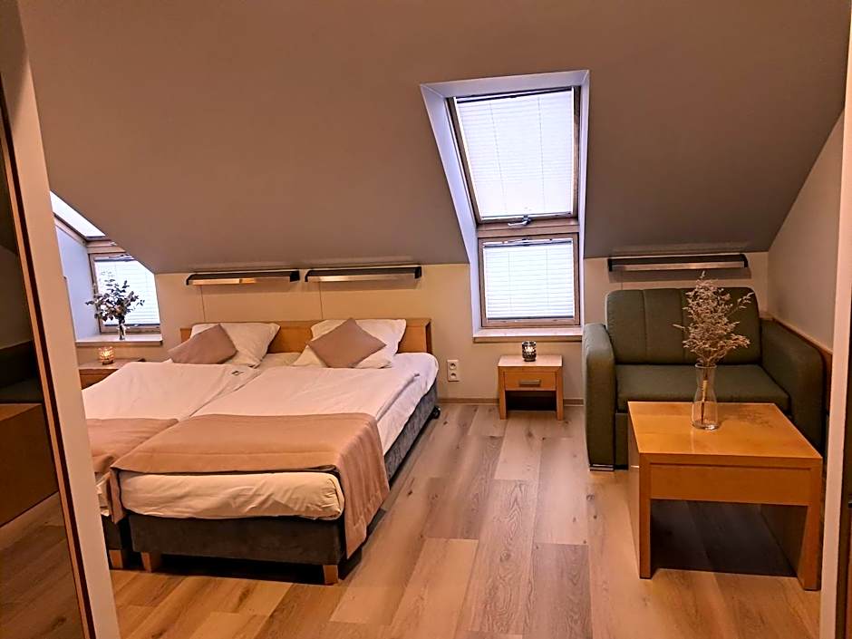 Hotel Kolna - darmowy parking, basen w cenie