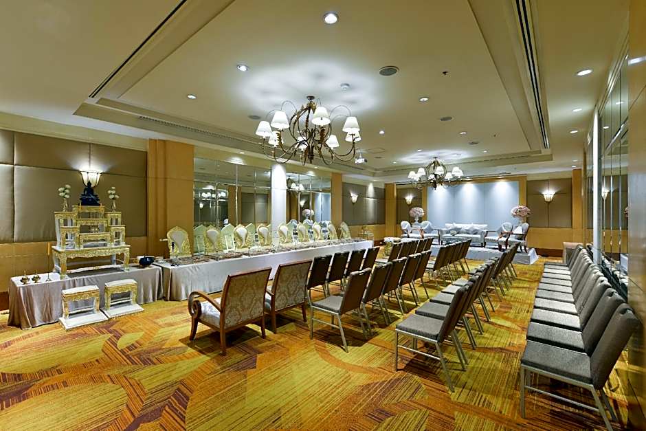 Miracle Grand Convention Hotel