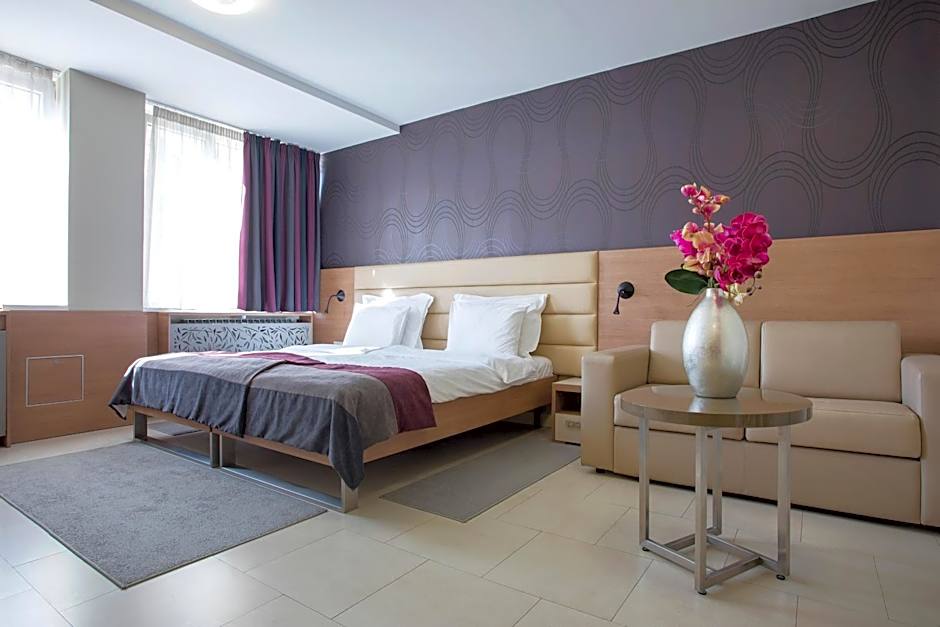 Hotel Srbija Garden-FREE PARKING