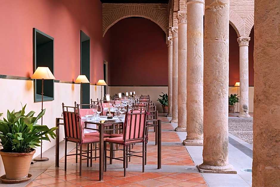 AC Palacio de Santa Paula Autograph Collection