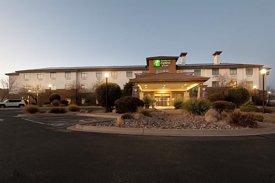 Holiday Inn Express Hotels & Suites Washington-North Saint George, an IHG Hotel