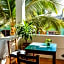 Sayulita Central Hotel