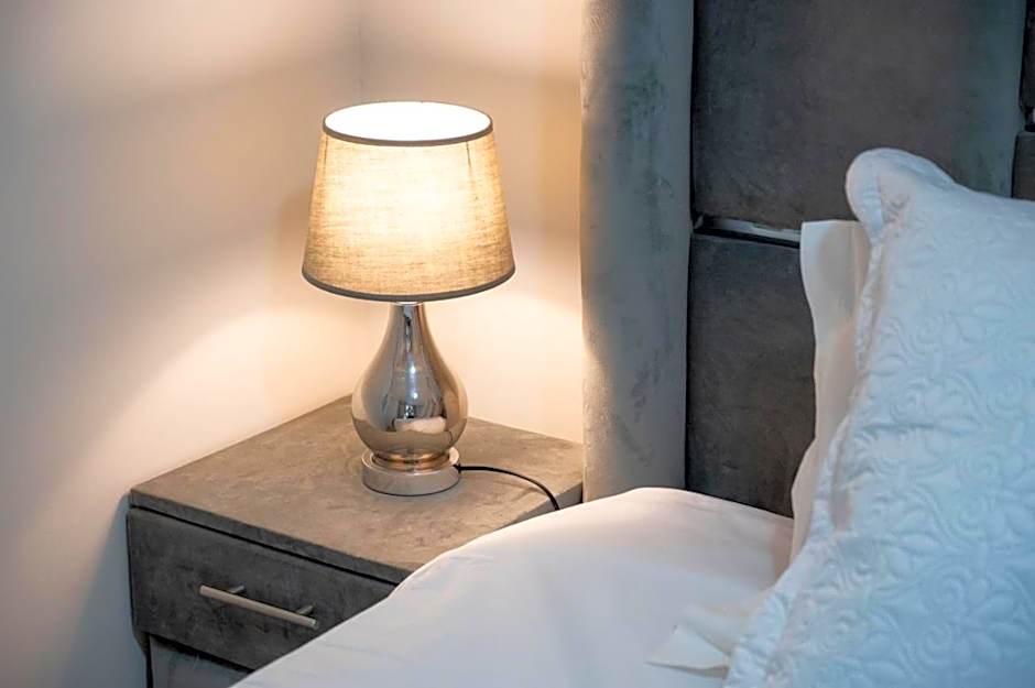 Gorgeous 503 The Millennial with Inverter