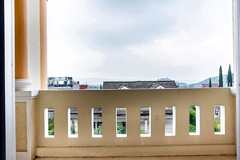 Hotel O Grand Suites Palace Syariah