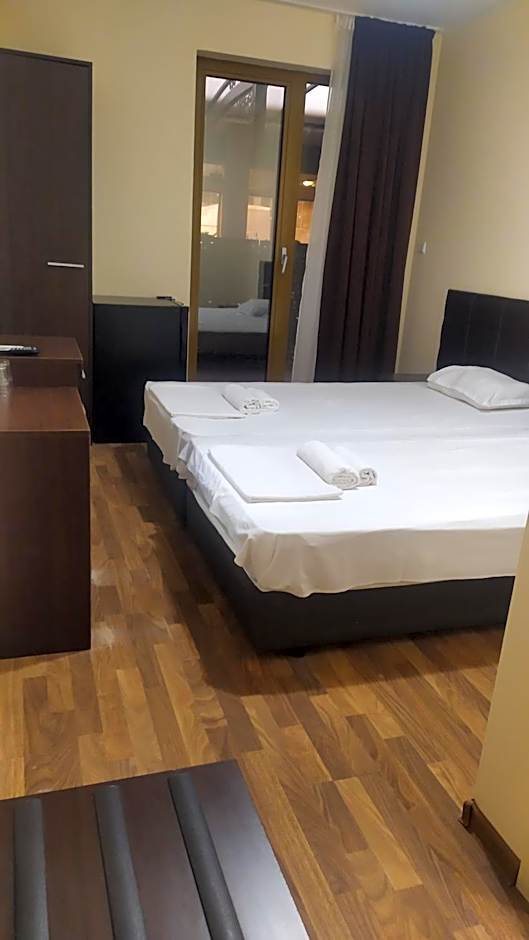 Hotel Golden Ina - All Inclusive - Beachfront