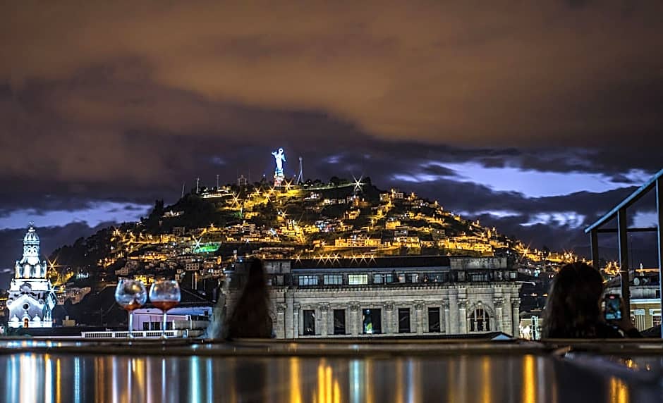 Carlota Sustainable Design Hotel