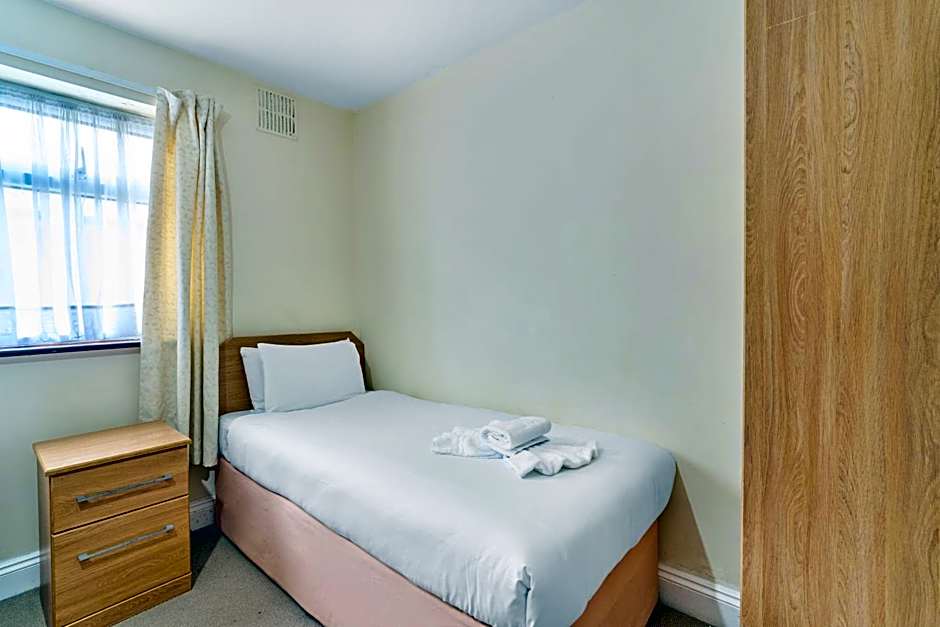 Woodlands Lodge Ilford