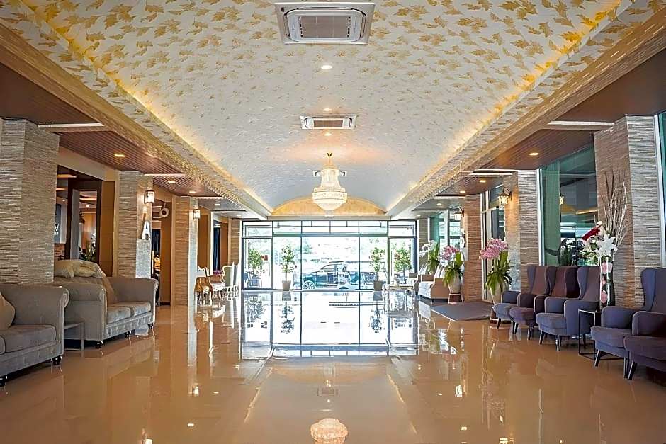 Blue Sky Residence Airport