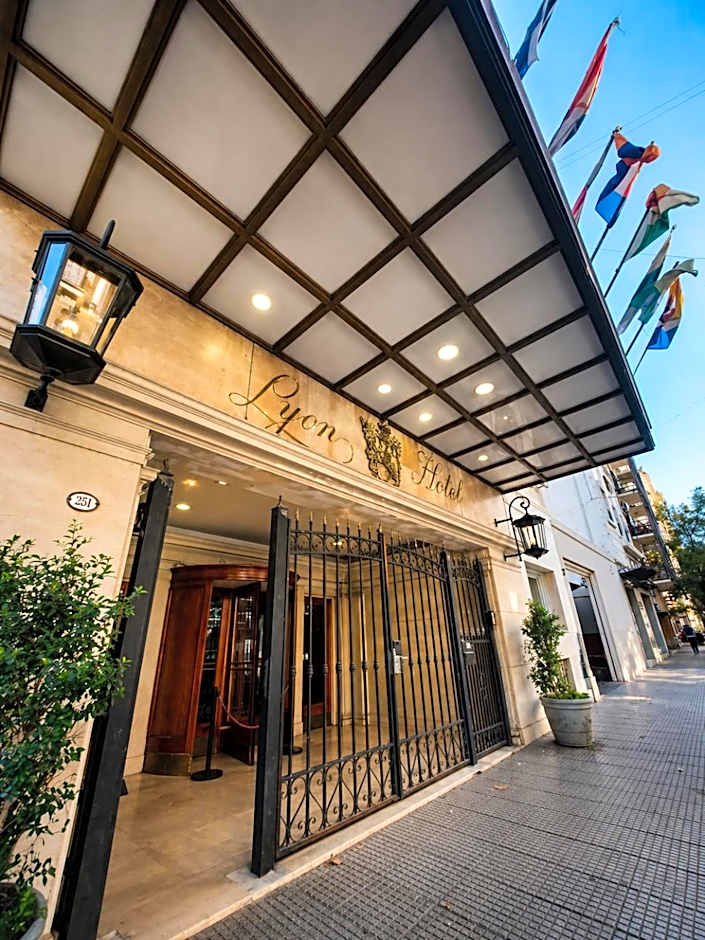 Hotel Lyon by MH
