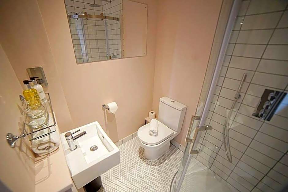 The Alma Taverns Boutique Suites - Room 1 - Hopewell