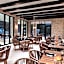 Hoodoo Moab, Curio Collection By Hilton