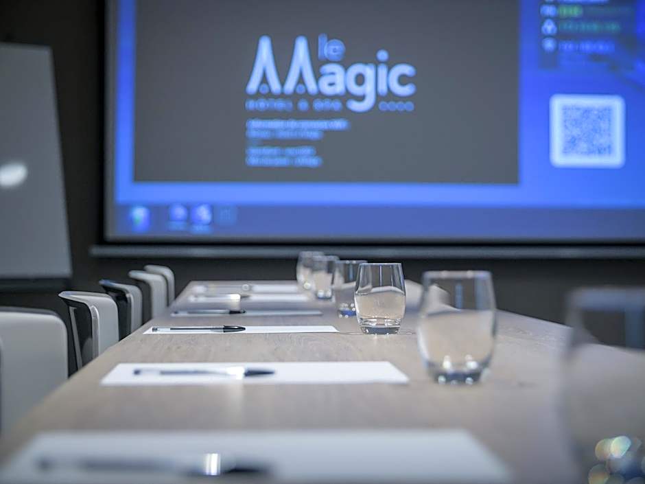 Le Magic Hôtel & Spa - Centre Historique - Climatisation - Parking - Bornes de recharge