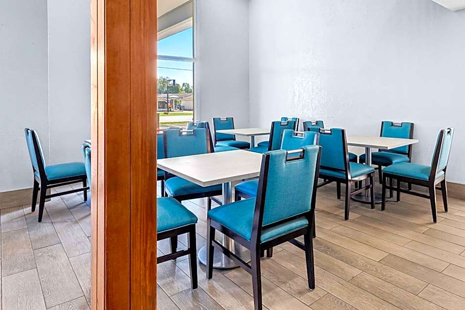 SureStay Plus by Best Western Beaumont