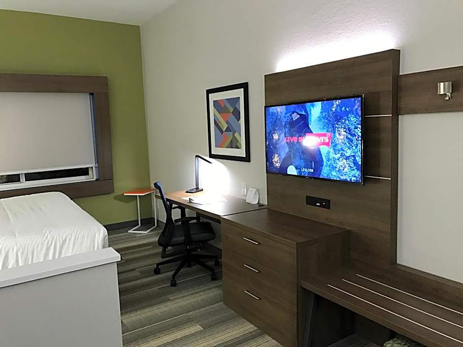 Holiday Inn Express Naples South - I-75 By IHG