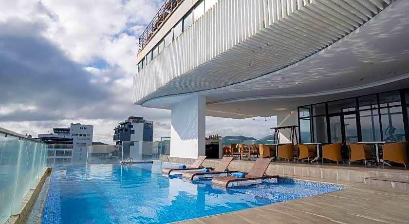 Majestic Premium Hotel