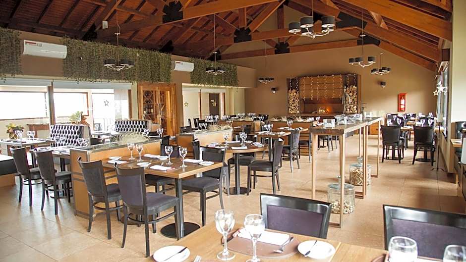 Xelena Hotel & Suites