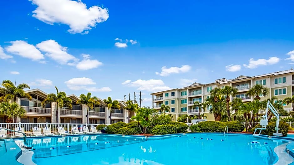 Best Western Plus Yacht Harbor Inn