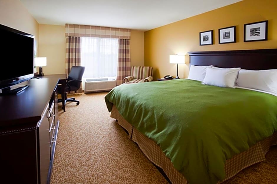 Country Inn & Suites by Radisson, Minot, ND