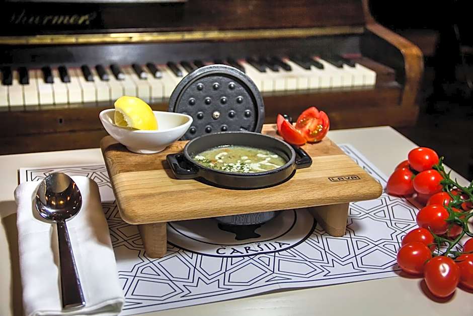 Hotel Ovo malo duše