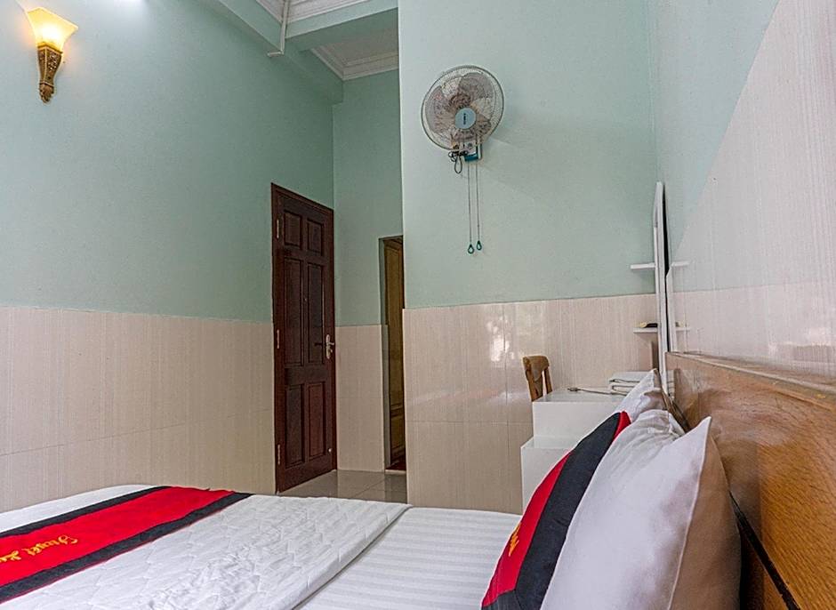Tuyet Lan Hotel