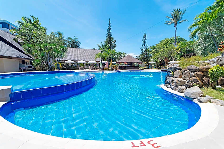 The Ritz Hotel at Garden Oases (Multiple-Use Hotel)