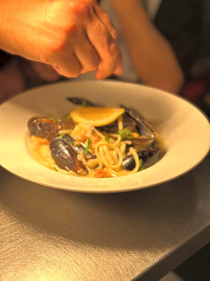 The Roebuck Alcester