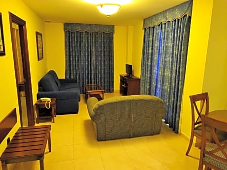 One-Bedroom Apartment (2 Adults)