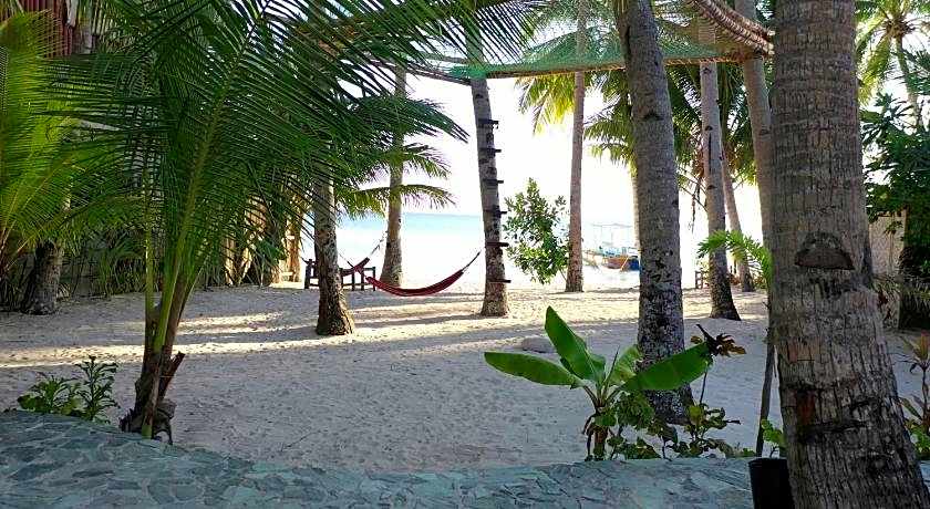 Apo Diver Beach Accomodation