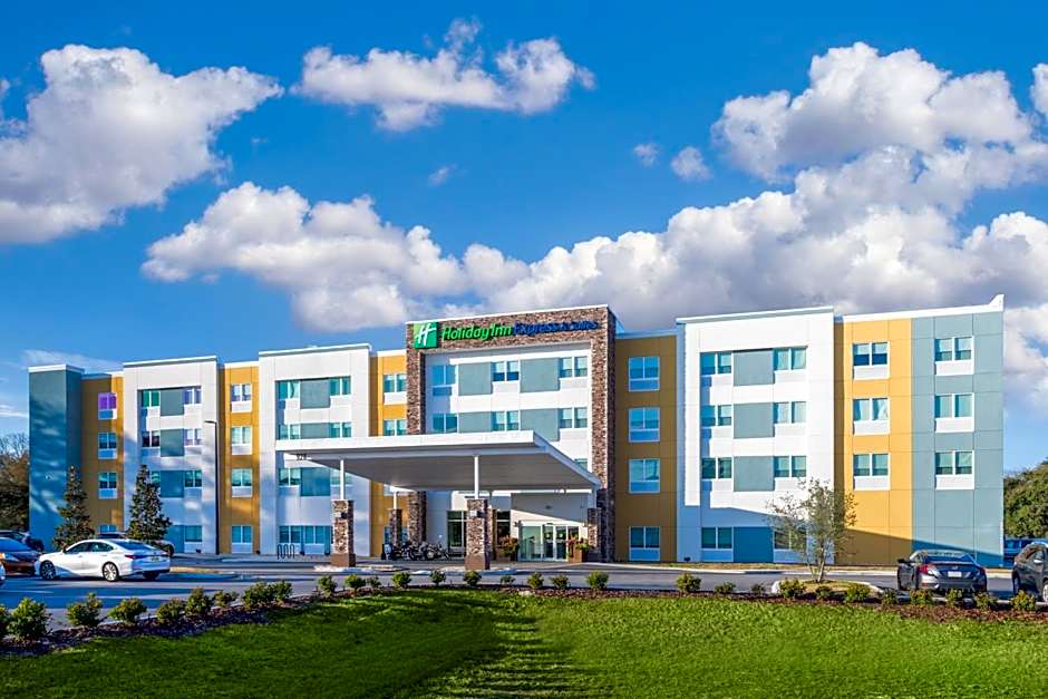 Holiday Inn Express & Suites - Wildwood - The Villages By IHG