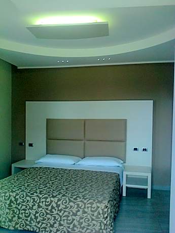 Superior Double or Twin Room with Sea View