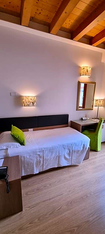 UNAHOTELS Eco Hotel Villa Costanza Venezia